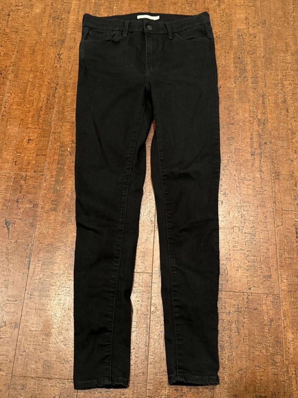 Levi’s 720 Size 28 High Rise Super Skinny Jeans